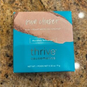 Thrive Causemetics Sun Chaser Bronzing Powder - Brown
